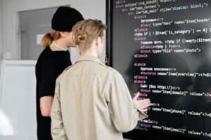 IT solutions outsourcing reviews Inovixus Global IT outsourcing services illustration Cloud computing and cybersecurity outsourcing Software development outsourcing services Inovixus client testimonial and IT solutions