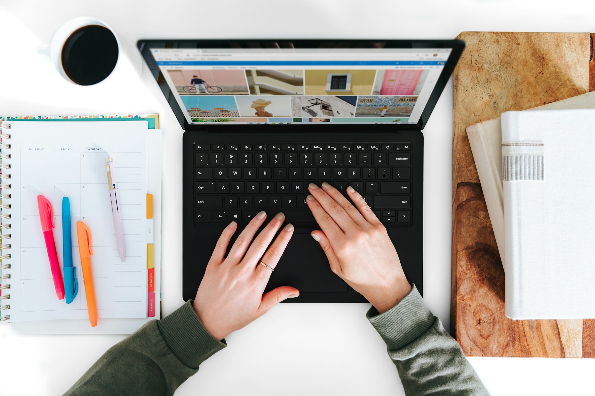 Digital marketing agency in California USA team working on SEO California SEO and PPC marketing agency services Social media marketing agency California campaigns Digital advertising companies in Los Angeles California Inovixus digital marketing agency USA performance growth